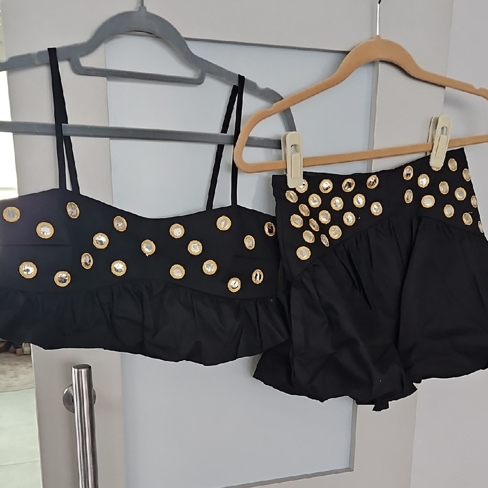 Trendy Boutique Black Satin Bubble Skirt And Top. Never Worn.
